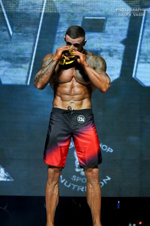 MEN'S PHYSIQUE МАСТЕРА +40